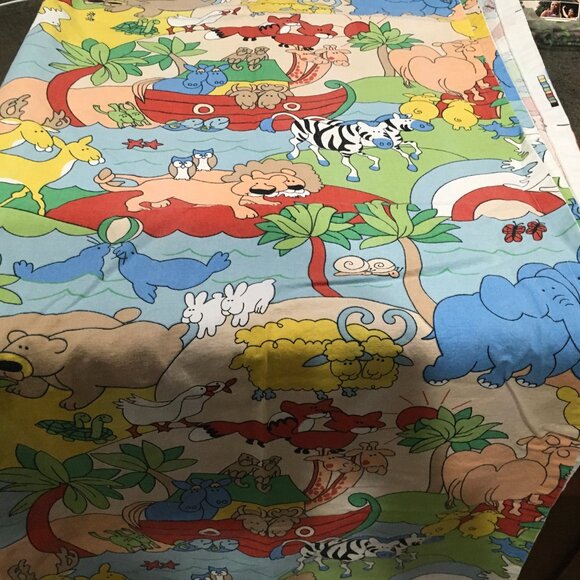 House N Home Fabrics & Draperies Panels Noah’s Ark 3 Panels Draperies Curtains - Picture 2 of 3